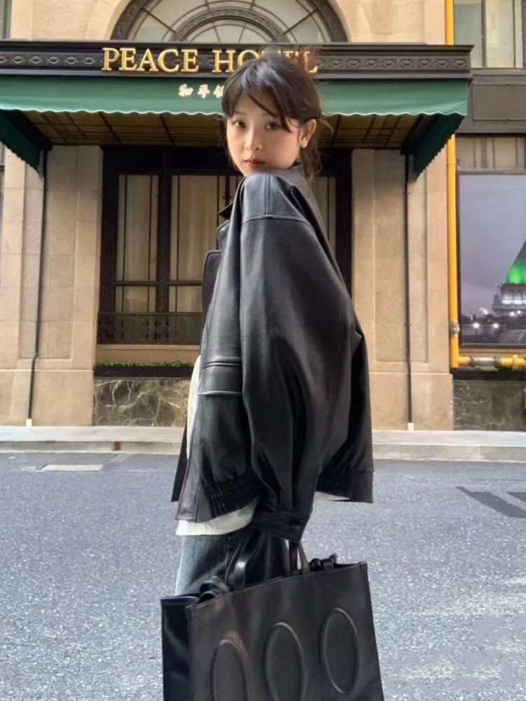 Jaqueta Feminina em Couro Genuino - Premium Style