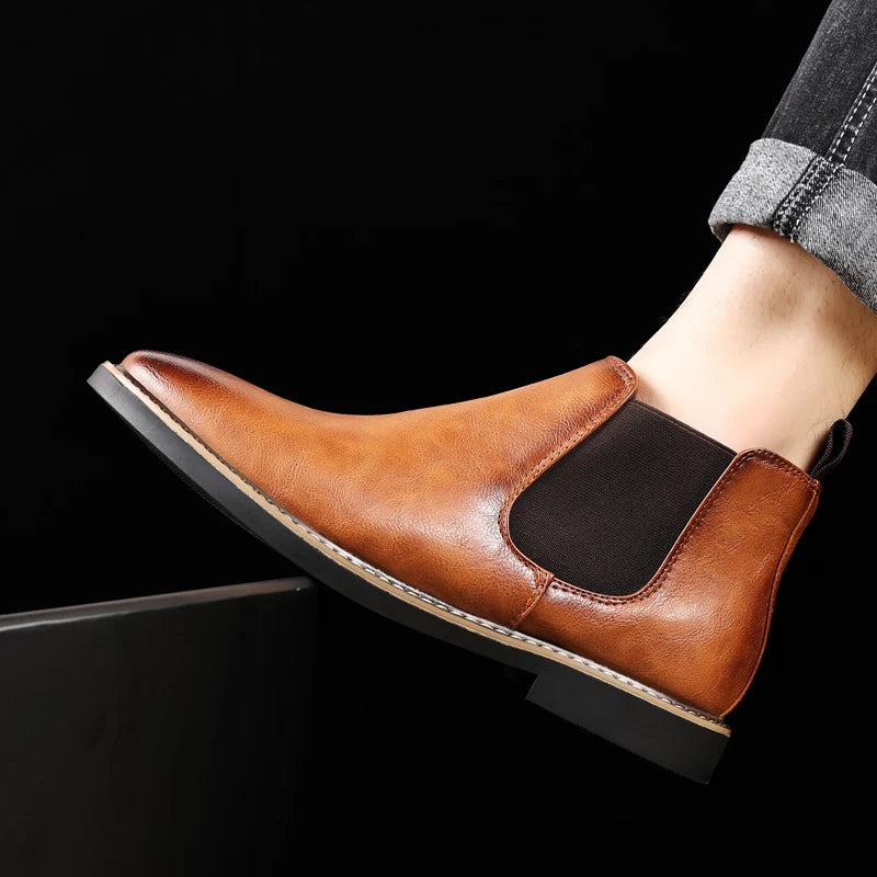 Bota Masculina em Couro Genuíno - Coleman