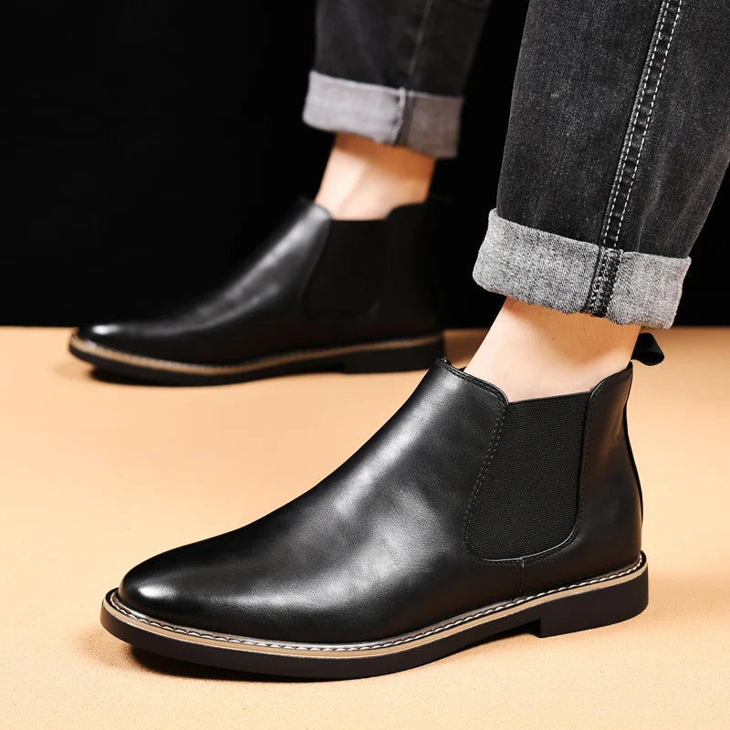 Bota Masculina em Couro Genuíno - Coleman