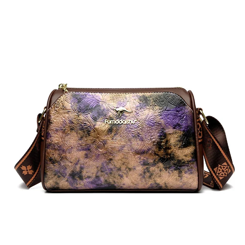 Bolsa Feminina em Couro Genuíno - Chloe Louise