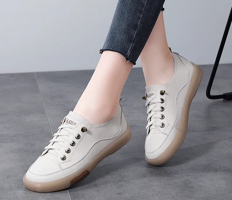 Tênis Feminino em Couro Genuino - Queralt