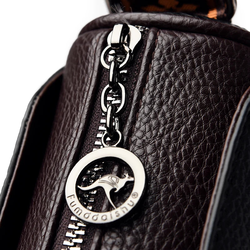 Bolsa Feminina em Couro Genuíno - Chloe Louise