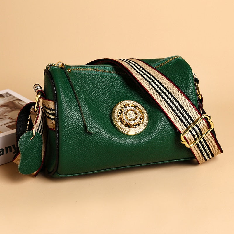 Bolsa de Ombro Feminina Pequena Couro - Divier Fernandes