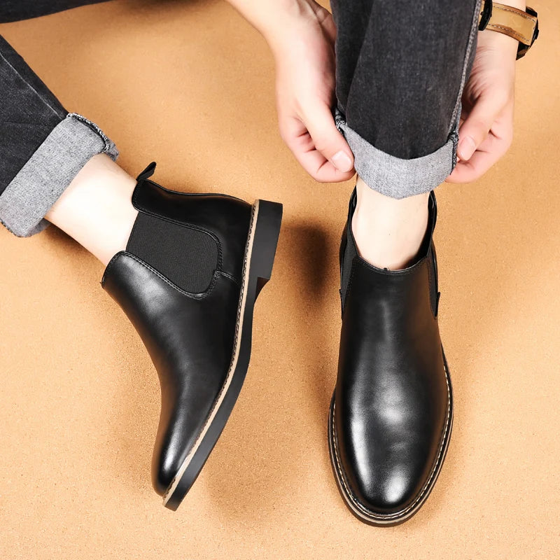 Bota Masculina em Couro Genuíno - Coleman