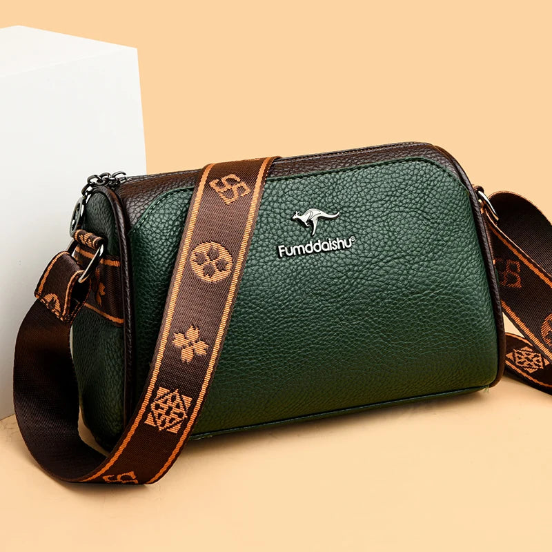 Bolsa Feminina em Couro Genuíno - Chloe Louise