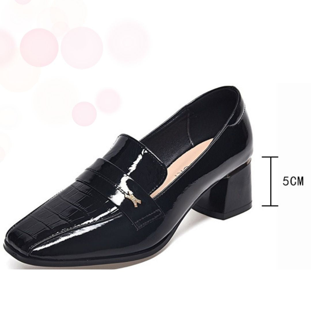 Scarpin Feminino em Couro Genuíno - Jesse Salles