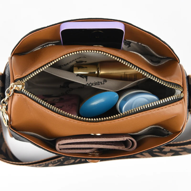 Bolsa Feminina em Couro Genuíno - Chloe Louise