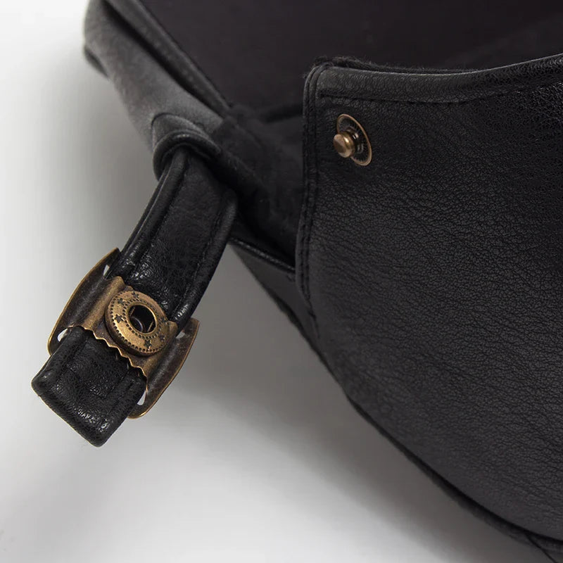 Boina Masculina em Couro Genuino - Theron