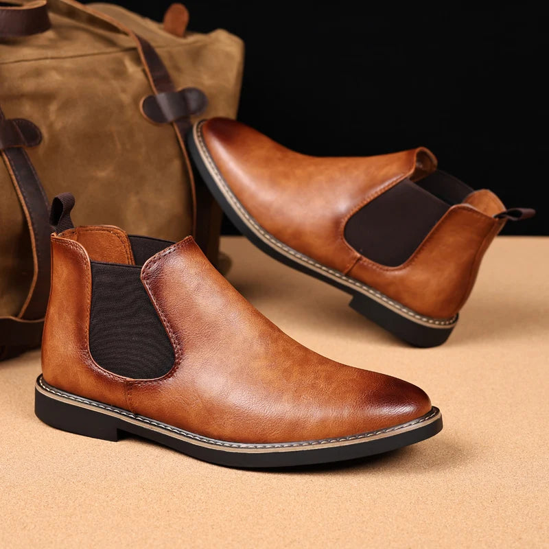 Bota Masculina em Couro Genuíno - Coleman