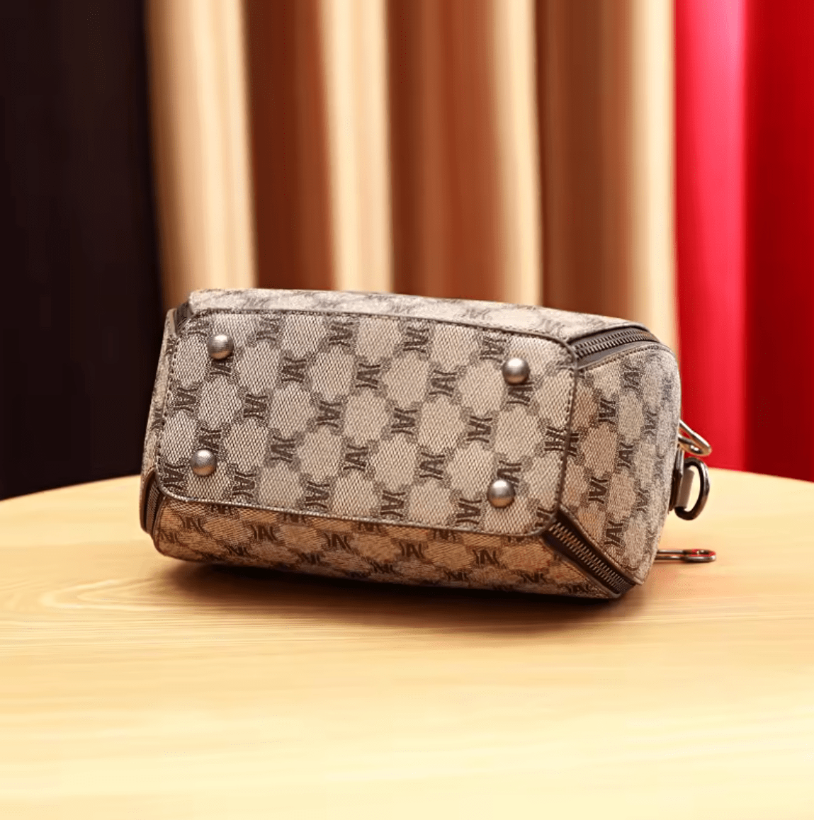 Bolsa Feminina em Couro Genuino - Martini