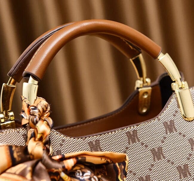 Bolsa Feminina em Couro Genuino - Kelly Mili
