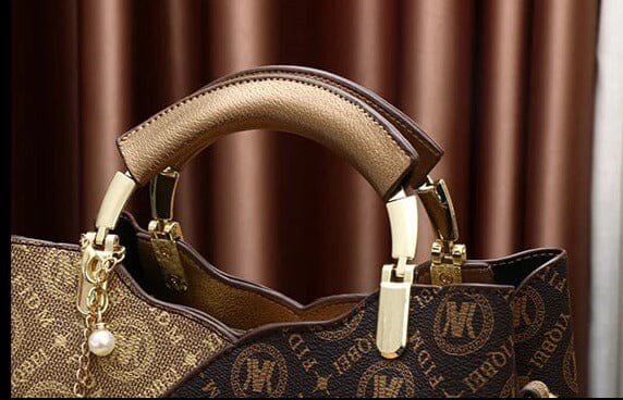 Bolsa Feminina em Couro Genuino - Julieta Ferraz