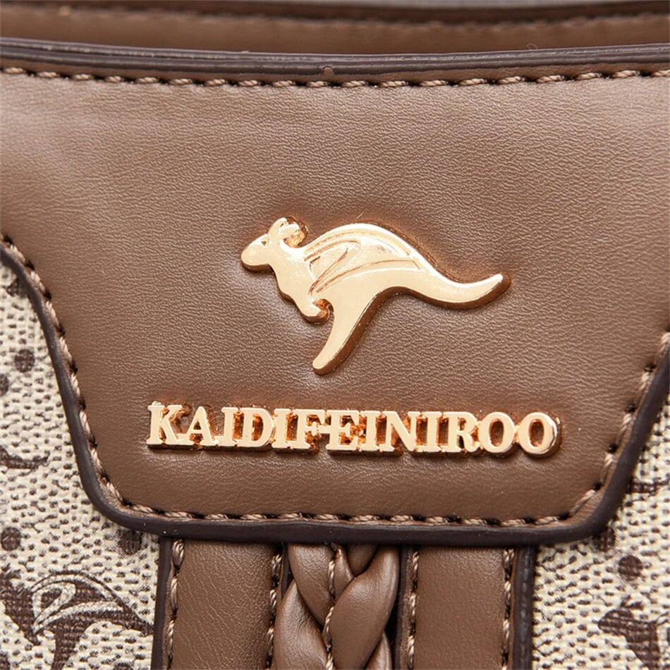 Bolsa Feminina em Couro Genuino - Kangoo Premium