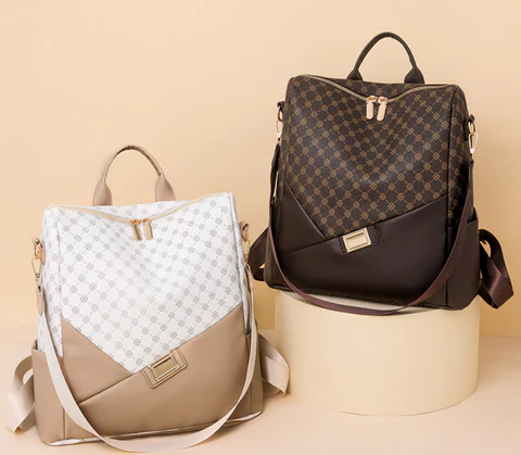 Mochila Feminina Xadrez em Couro Genuino - Levian Premium