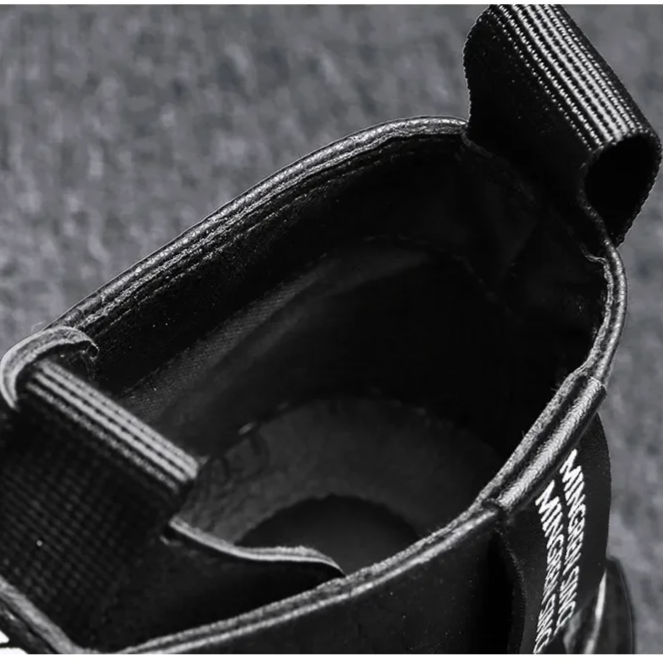 Bota Masculina em Couro Genuino - Tratora Premium