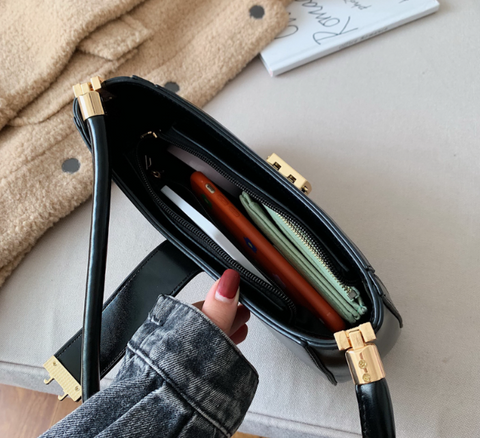 Bolsa de Ombro Feminina Pequena em Couro - Giogine Premium