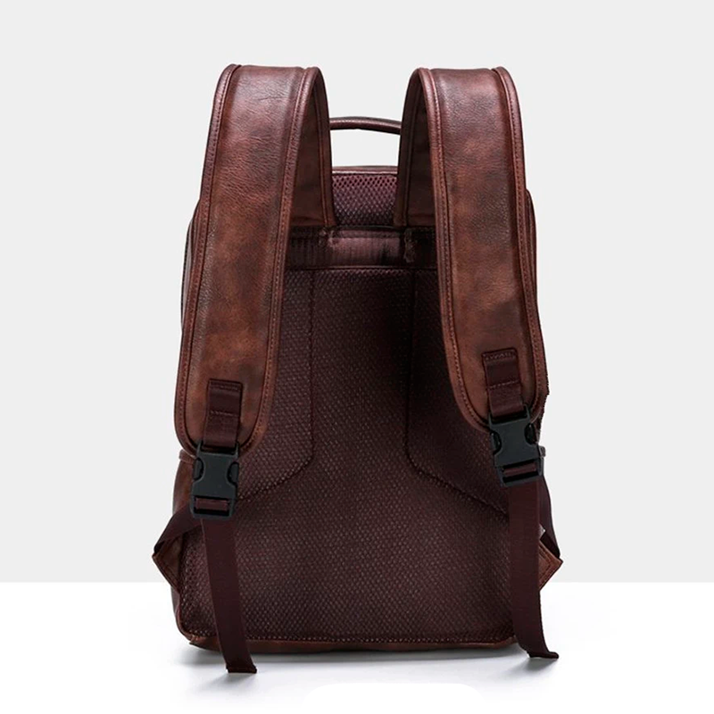Mochila Jeep em Couro Genuino - Buluo Premium