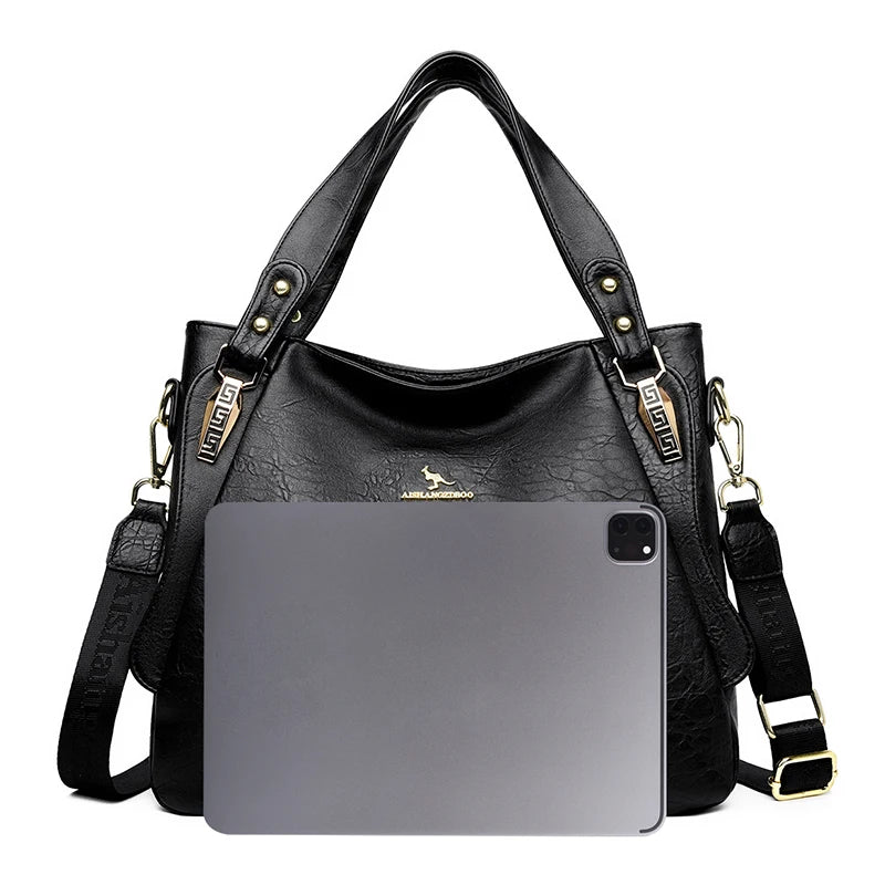 Bolsa Feminina em Couro Genuíno -  Beatrice Lamberti