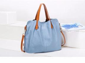 Bolsa Feminina em Couro Genuino - Monroe