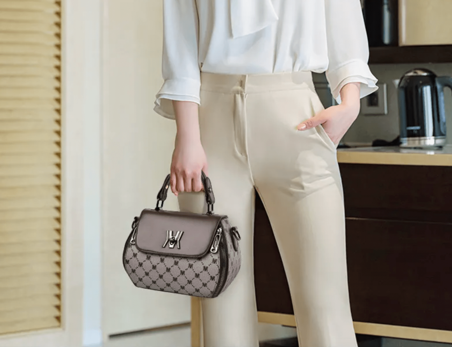 Bolsa Feminina em Couro - Martini