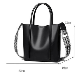 Bolsa Feminina em Couro Genuino - Levy Premium