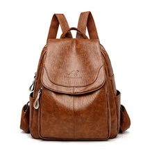 Mochila Feminina de Couro Vintage - Aussie Mochilas LojasStonks Marrom - mochila de couro legitimo, mochilas de couro feminina, mochilas de couro masculina, mochila de couro preta